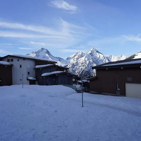 1800 Appartement *